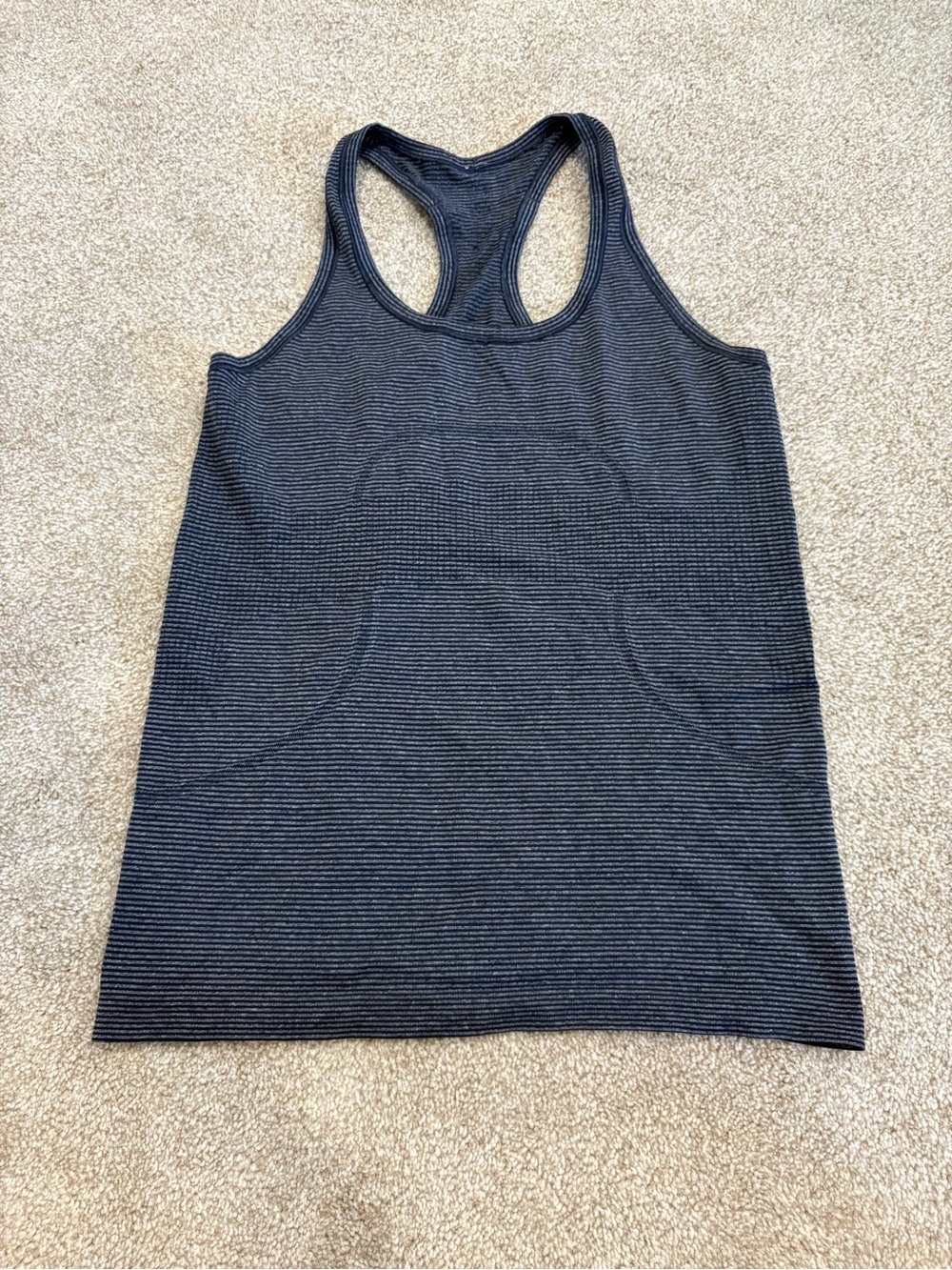Lululemon Swiftly tech tank size 8